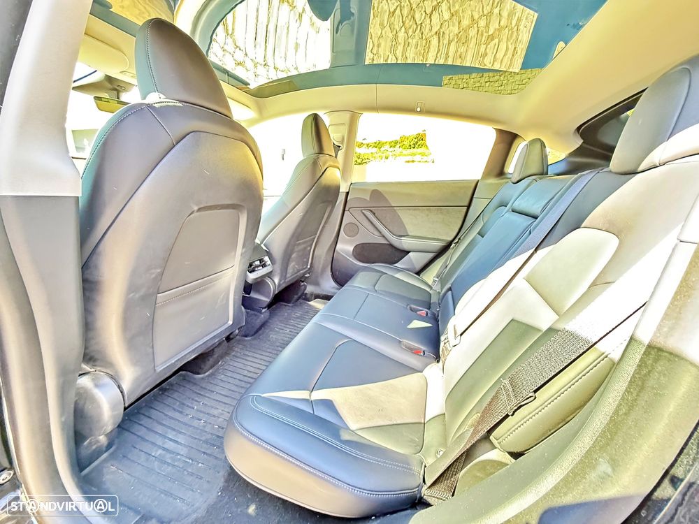 Tesla Model Y Long Range Tração Integral - 11
