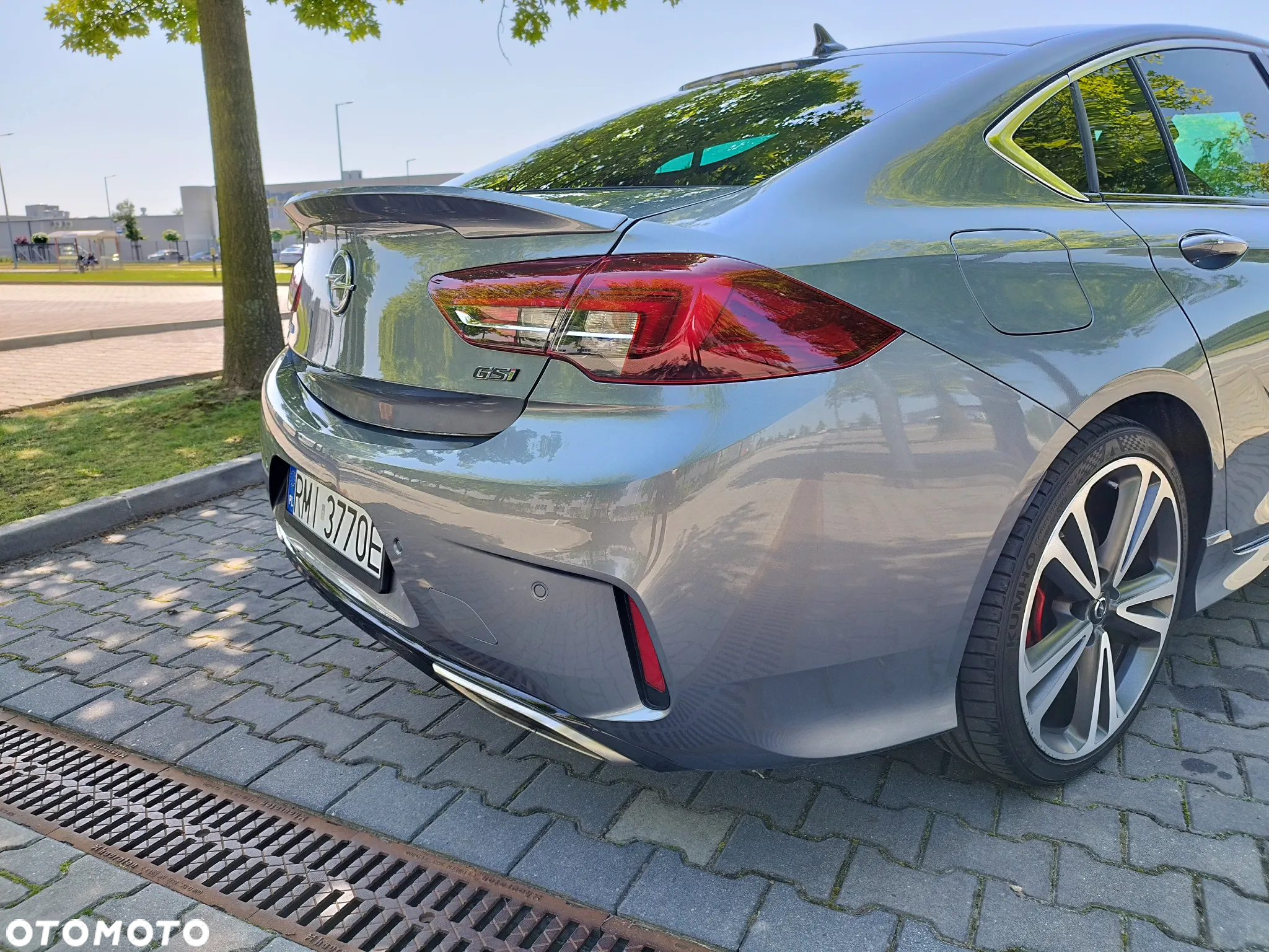Opel Insignia 2.0 CDTI 4x4 GSi S&S - 12
