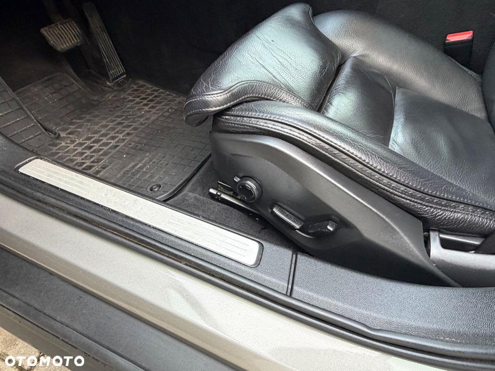 Volvo V60 Cross Country D4 AWD Geartronic Pro - 18