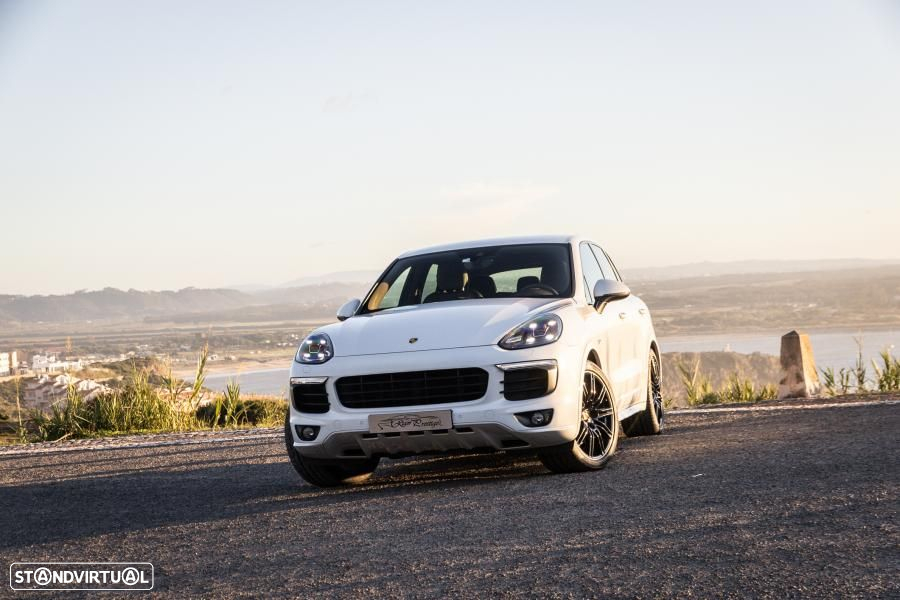 Porsche Cayenne S E-Hybrid - 7