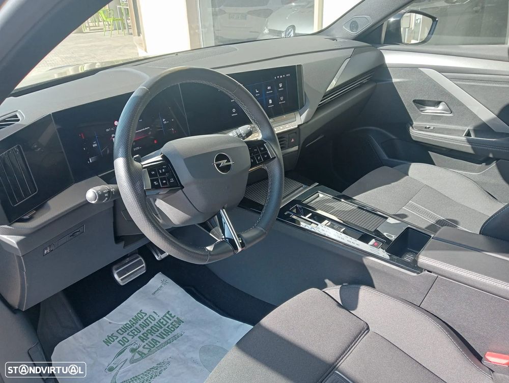 Opel Astra Sports Tourer - 7