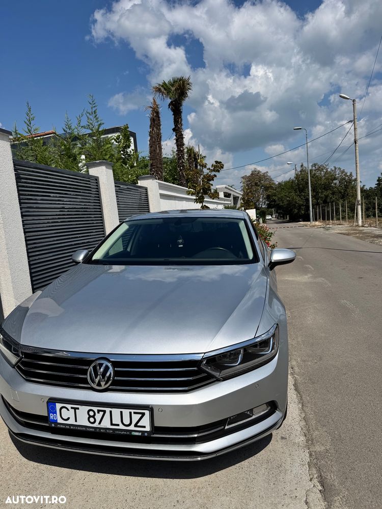 Volkswagen Passat 2.0 TDI DSG Highline - 31