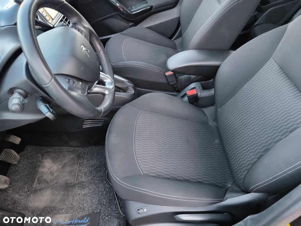 Peugeot 208 PureTech 82 Winter Edition - 20