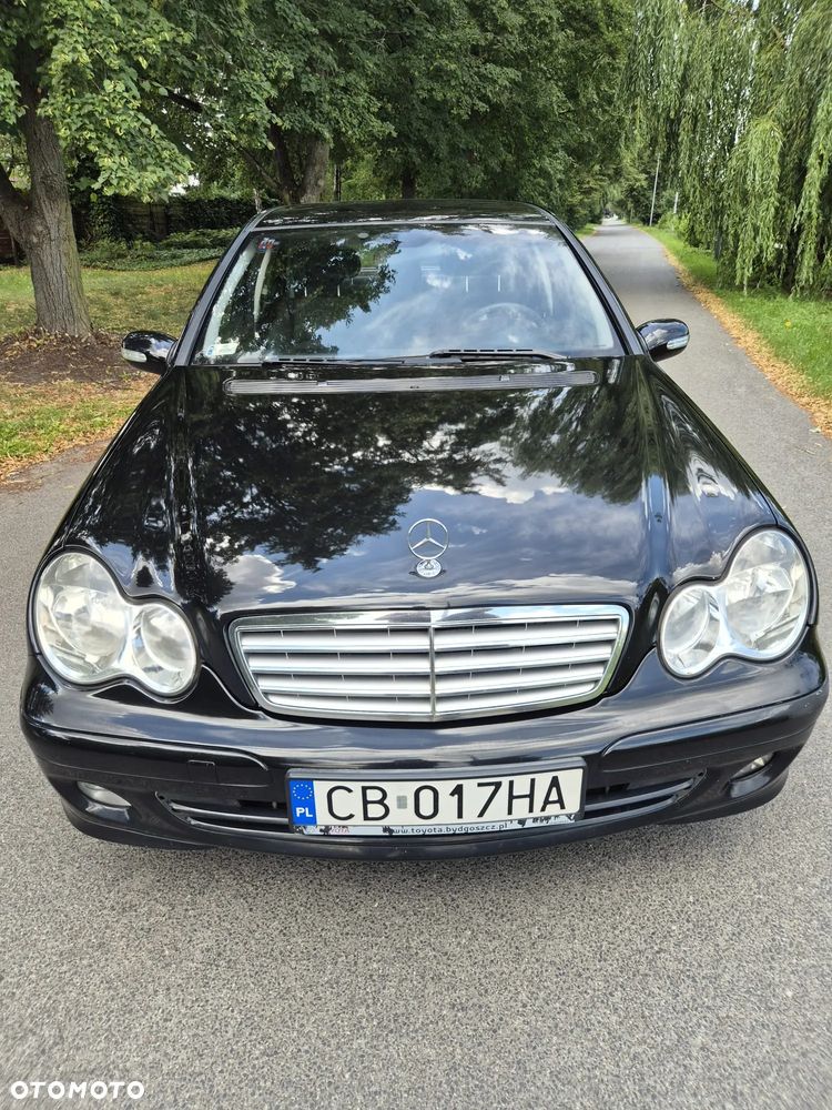Mercedes-Benz Klasa C 180 Kompressor Classic - 29