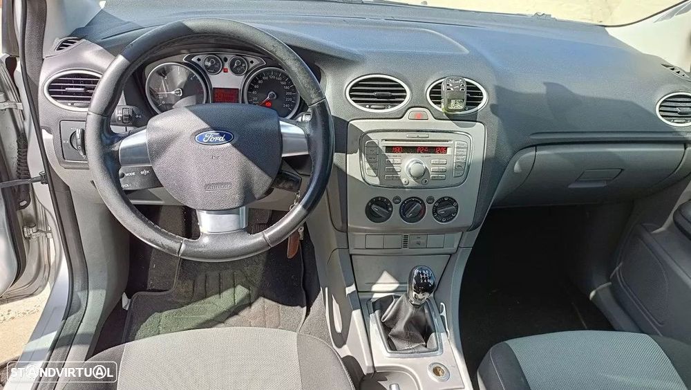 Ford Focus 1.6 TDCi Sport - 8