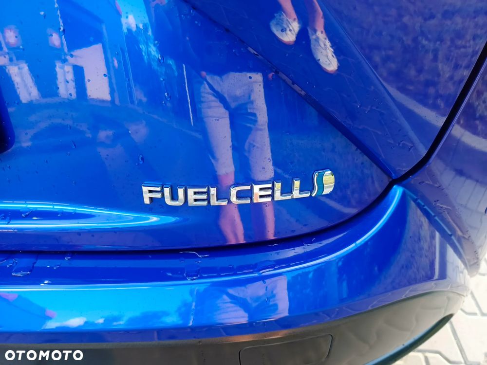 Toyota Mirai Advanced - 33