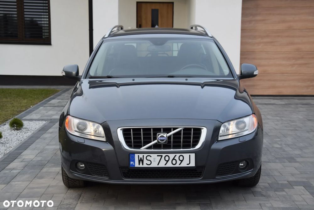 Volvo V70 2.5T Summum - 10