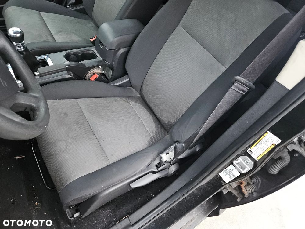 Fotel lewy prawy kierowcy pasażera kanapa II III rząd Dodge Journey 2009r - 2
