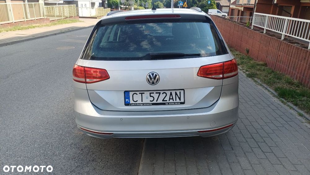 Volkswagen Passat 2.0 TDI (BlueMotion Technology) DSG Comfortline - 6