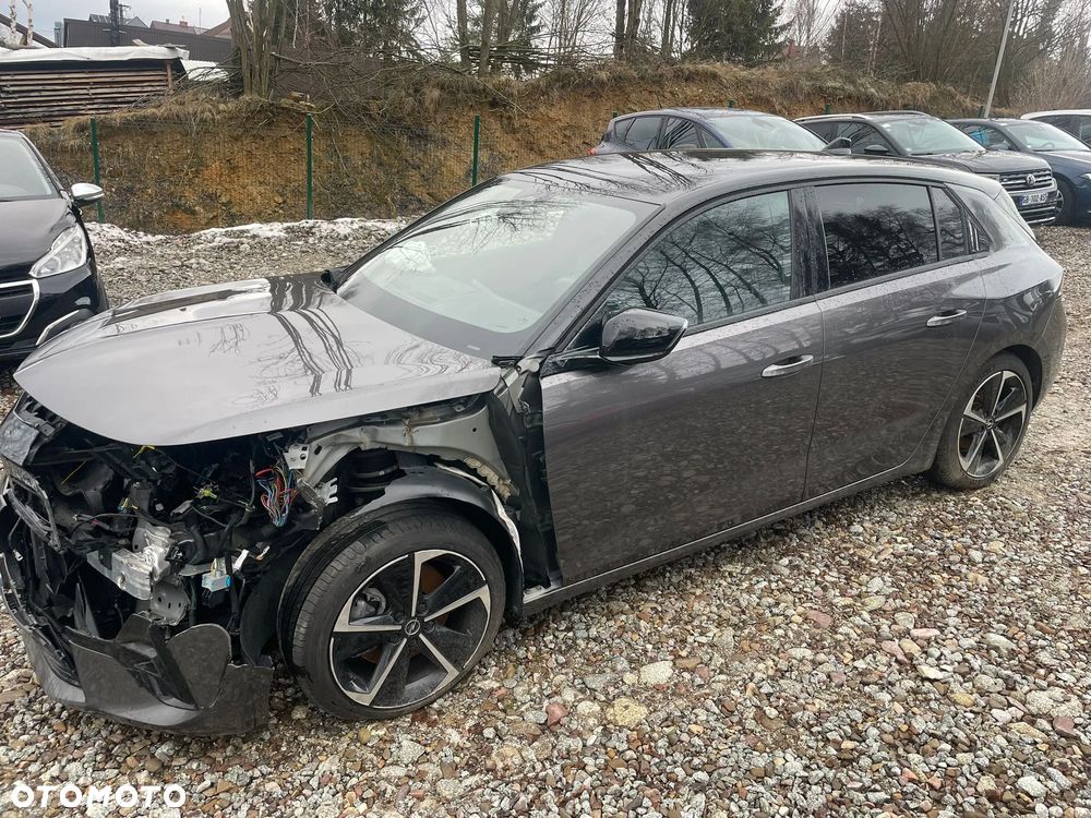 Opel Astra 1.5 D Automatik Ultimate - 9