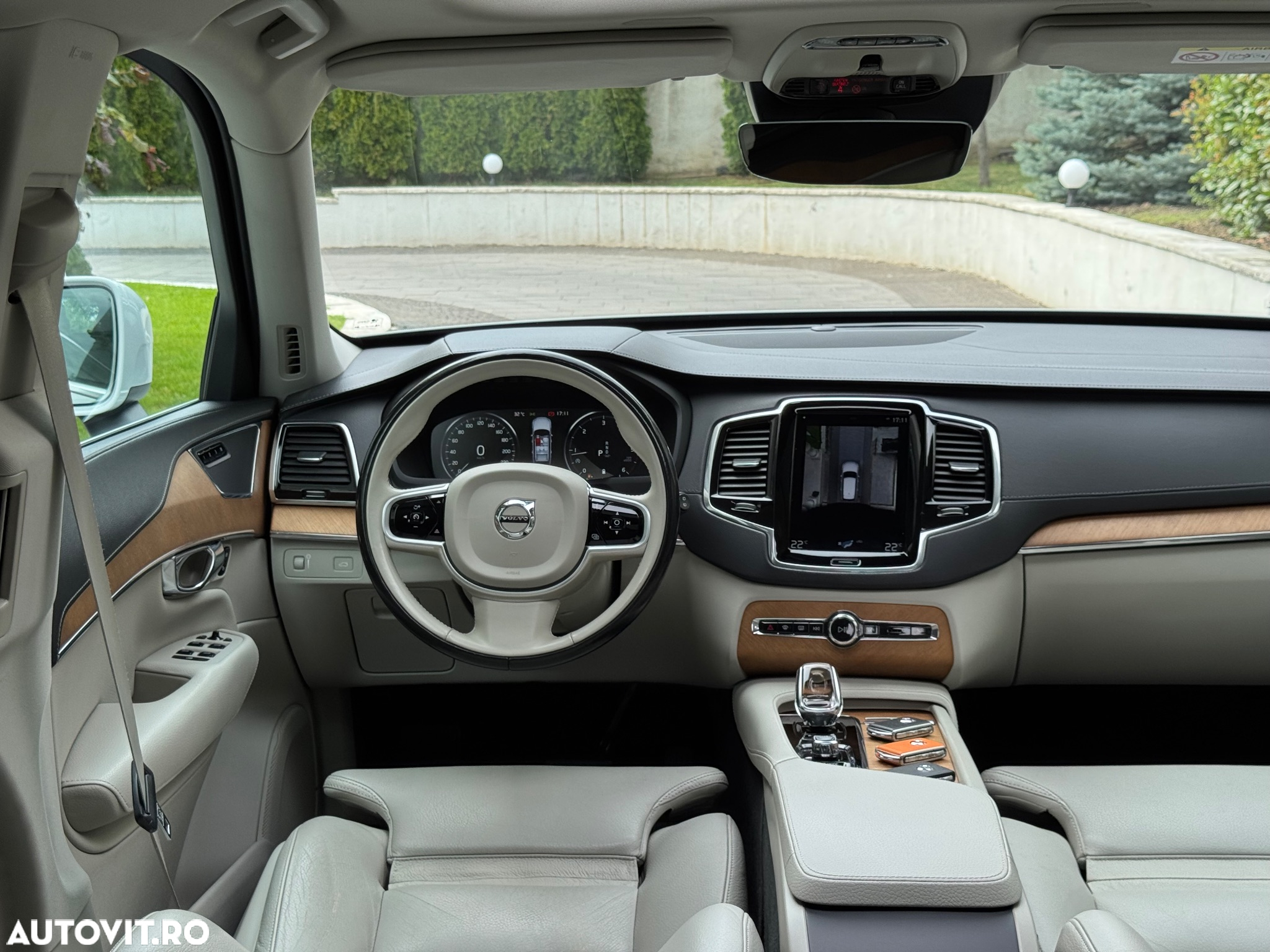 Volvo XC 90 B5 MHEV AWD 5 locuri Momentum Pro - 17