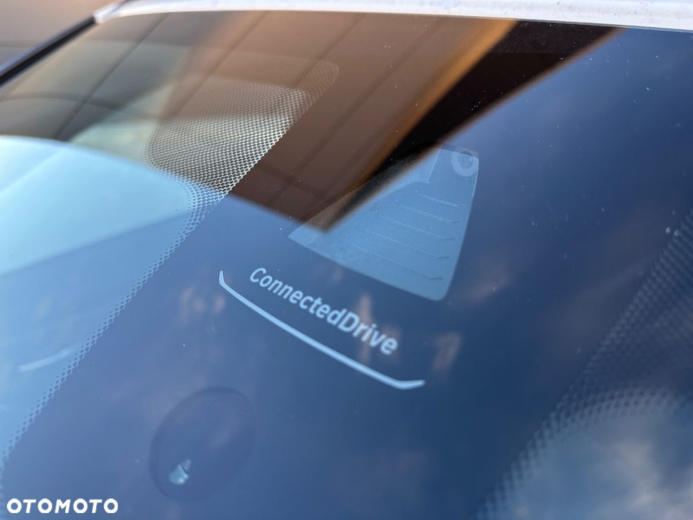 BMW Seria 3 318d M Sport EU6 - 34