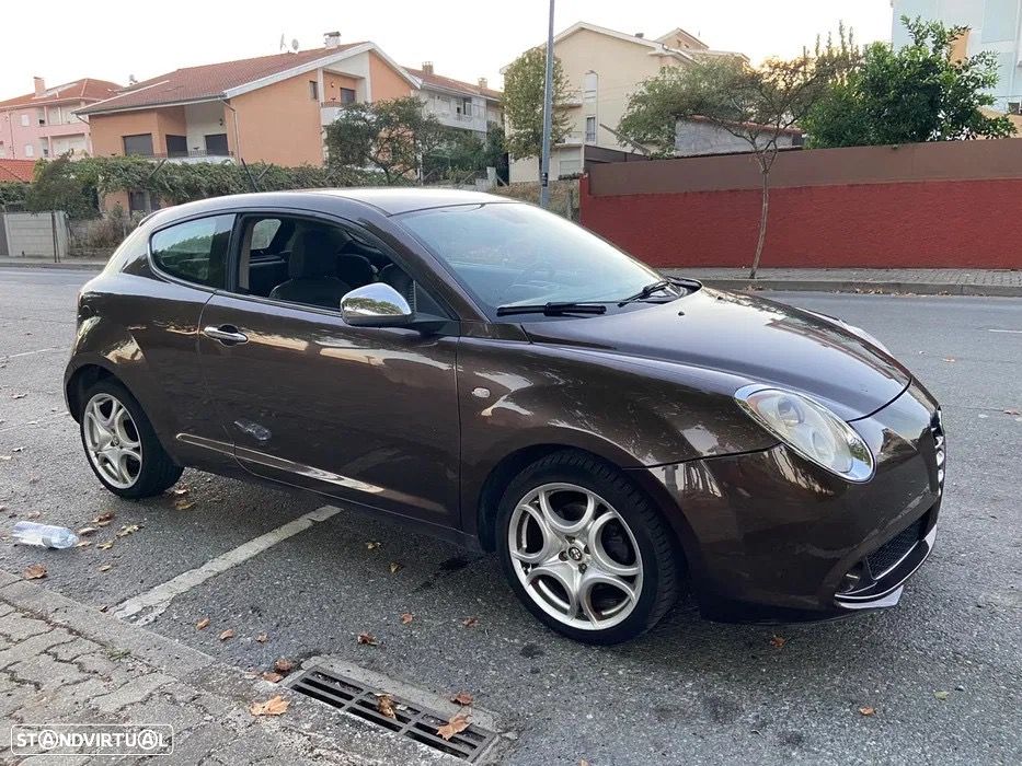 Alfa Romeo MiTo 1.3 JTD Distinctive - 1
