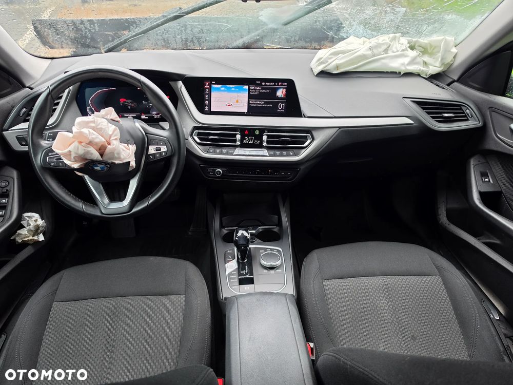 BMW Seria 2 216d - 4