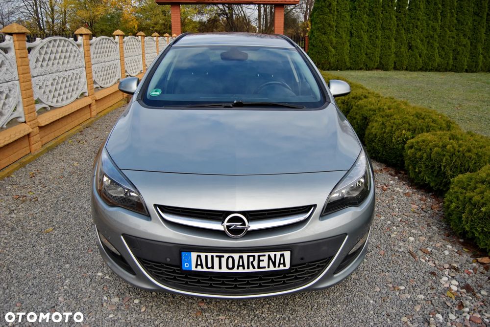 Opel Astra IV 1.4 T Cosmo S&S EU6 - 14