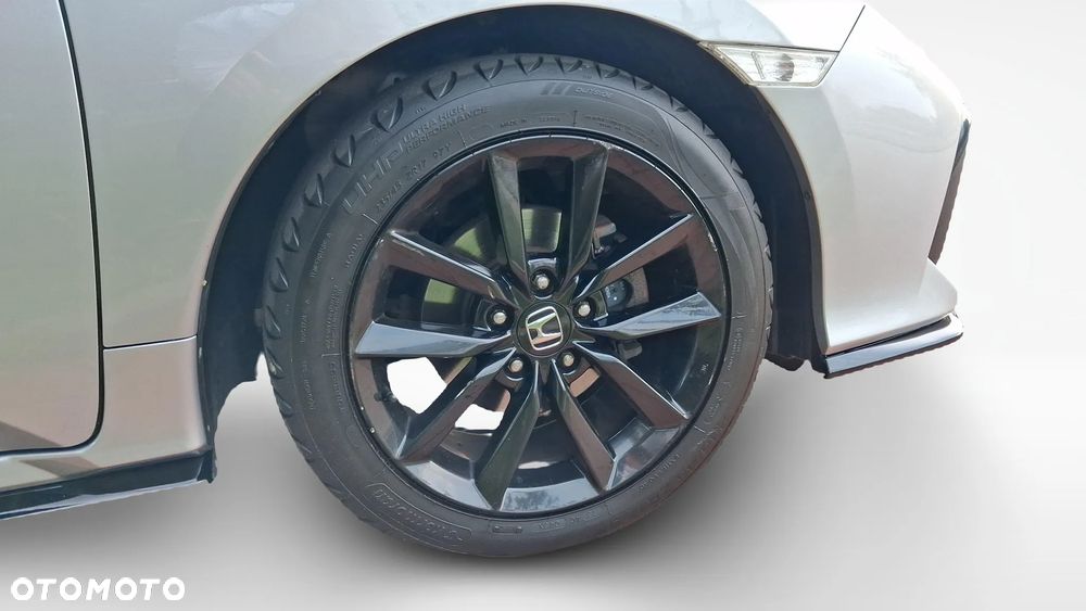 Honda Civic 1.0 T Comfort Sport Line - 31