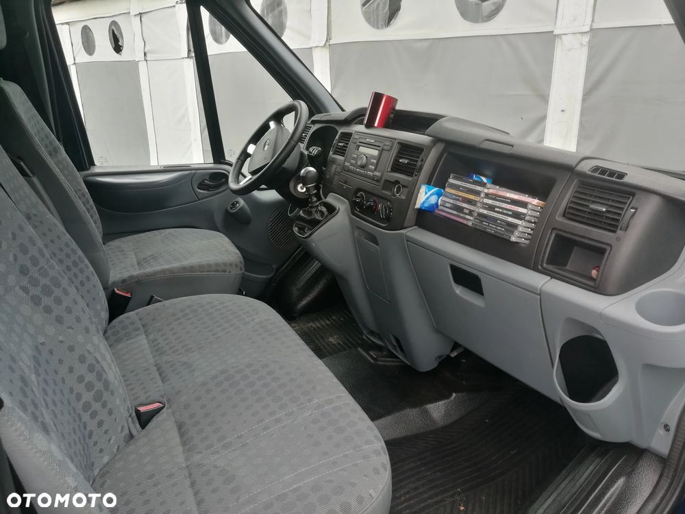 Ford TRANSIT - 3