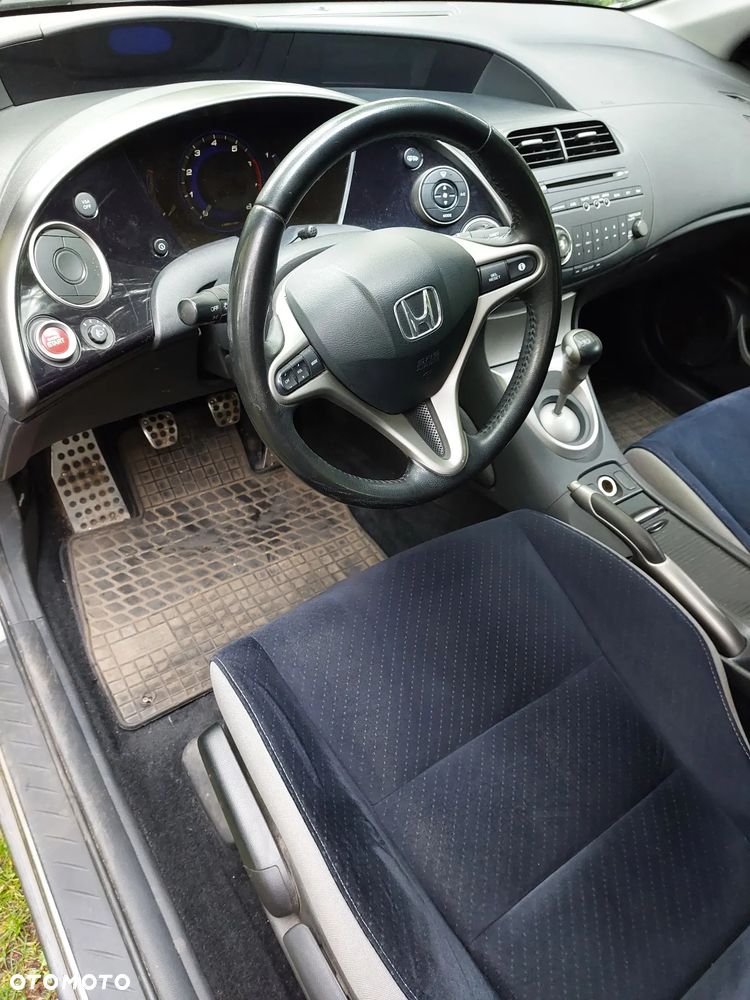 Honda Civic - 8