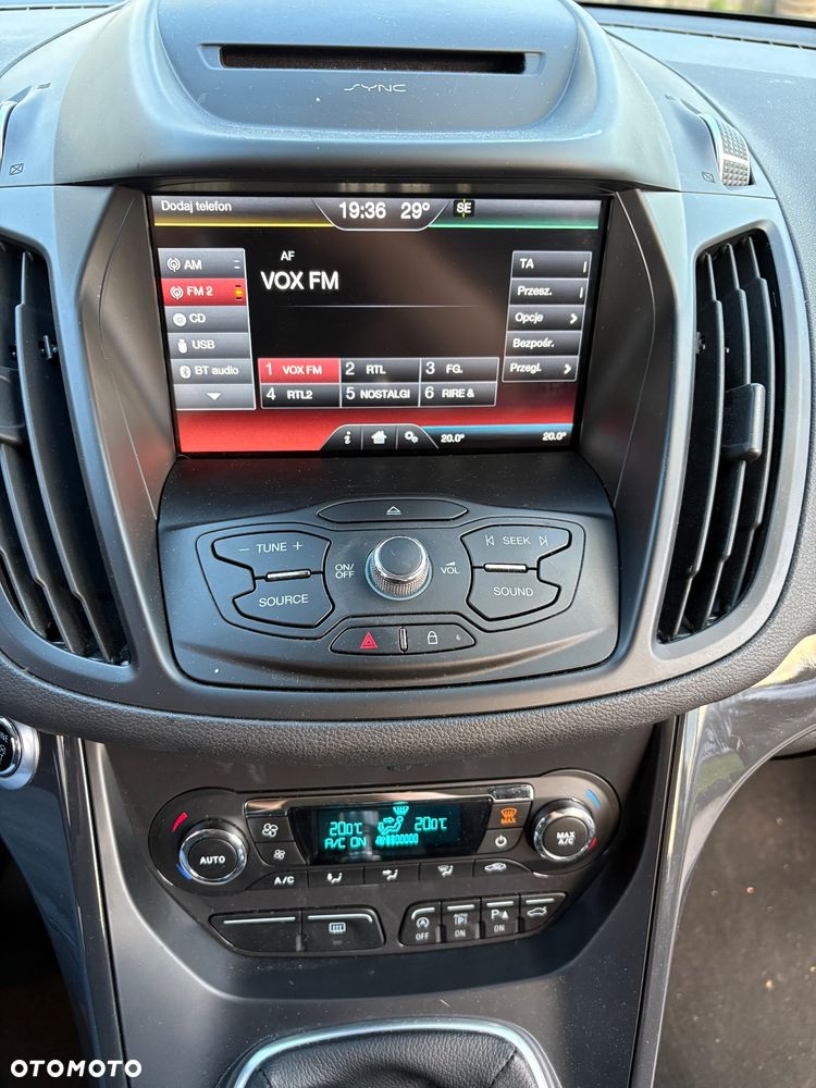 Ford Kuga - 18