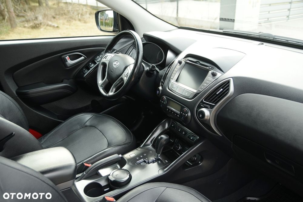 Hyundai ix35 2.0 CRDi Premium 4WD - 24