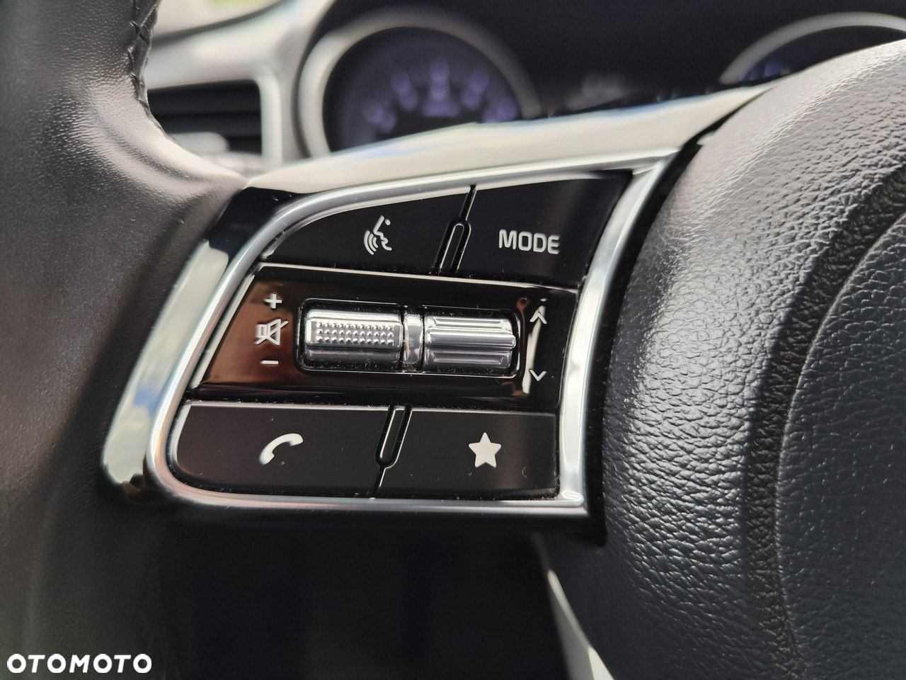 Kia XCeed - 16