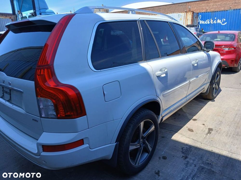 Volvo XC 90 3.2 AWD Geartonic RDesign - 27