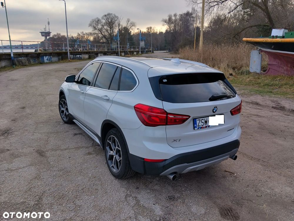 BMW X1 - 11