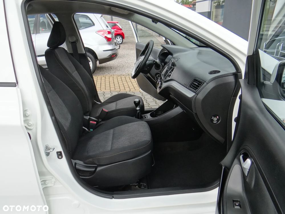 Kia Picanto 1.0 Dream Team Edition - 34