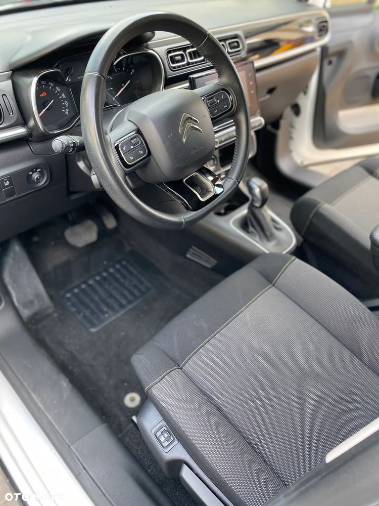 Citroën C3 1.2 PureTech Shine EAT6 - 12