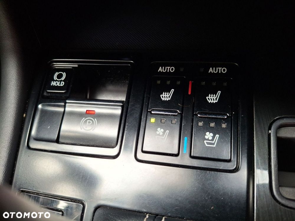 Lexus RX - 19