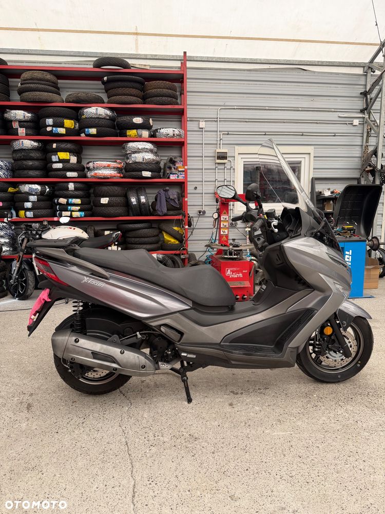 Kymco X-Town - 8