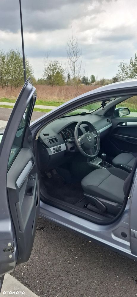 Opel Astra 1.4 Start - 11