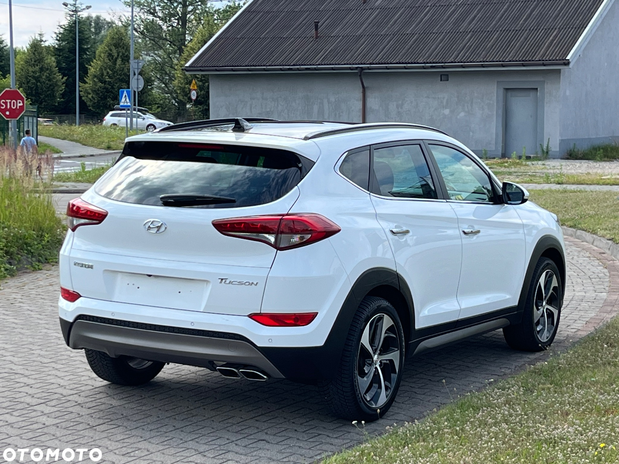 Hyundai Tucson - 4
