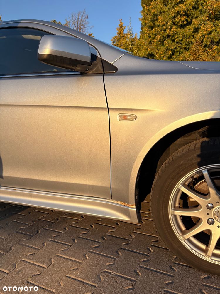 Mitsubishi Lancer 1.8 Intense - 18