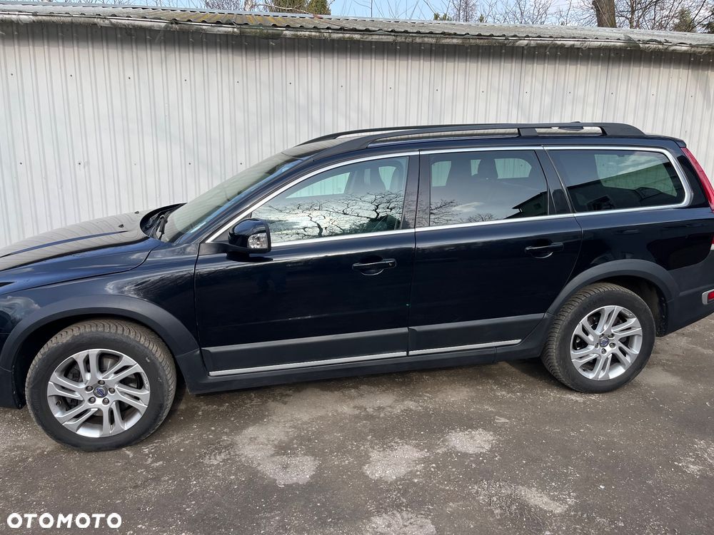 Volvo XC 70 - 8