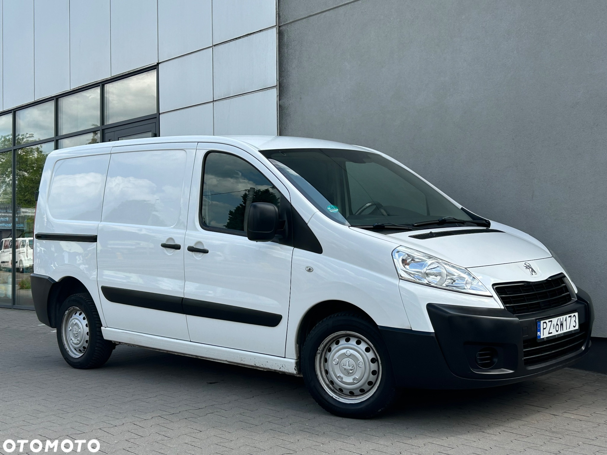 Peugeot Expert - 8