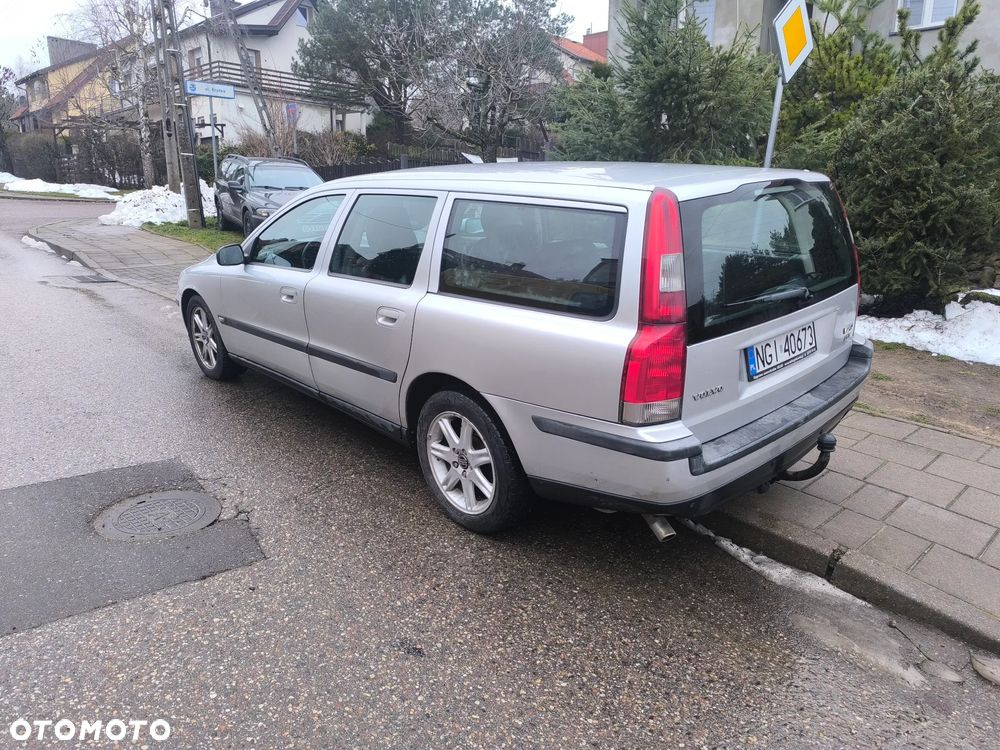 Volvo V70 2.5T Summum - 13