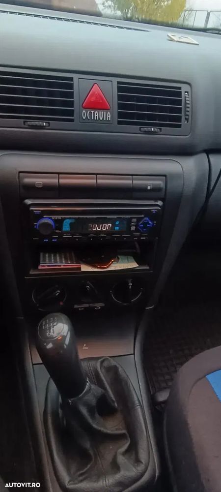 Skoda Octavia Tour 1.9TDI - 10