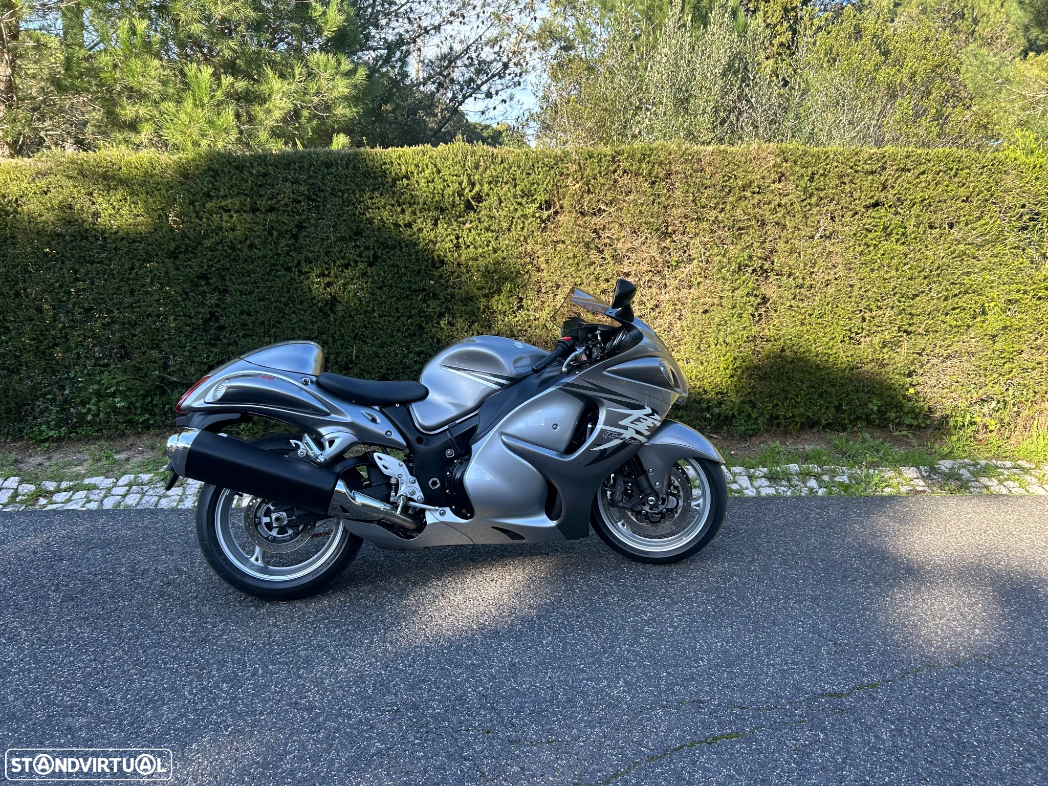 Suzuki GSX-R 1300 Hayabusa - 5
