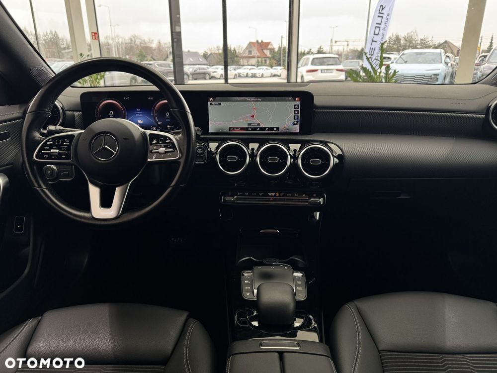 Mercedes-Benz CLA - 14