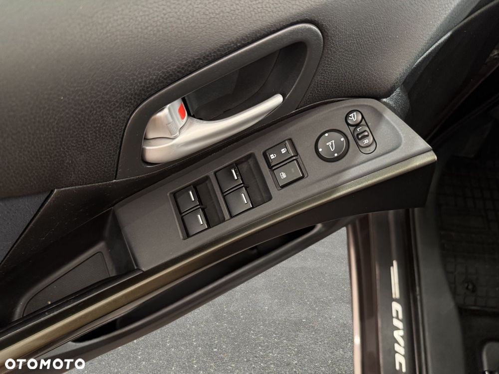 Honda Civic - 25