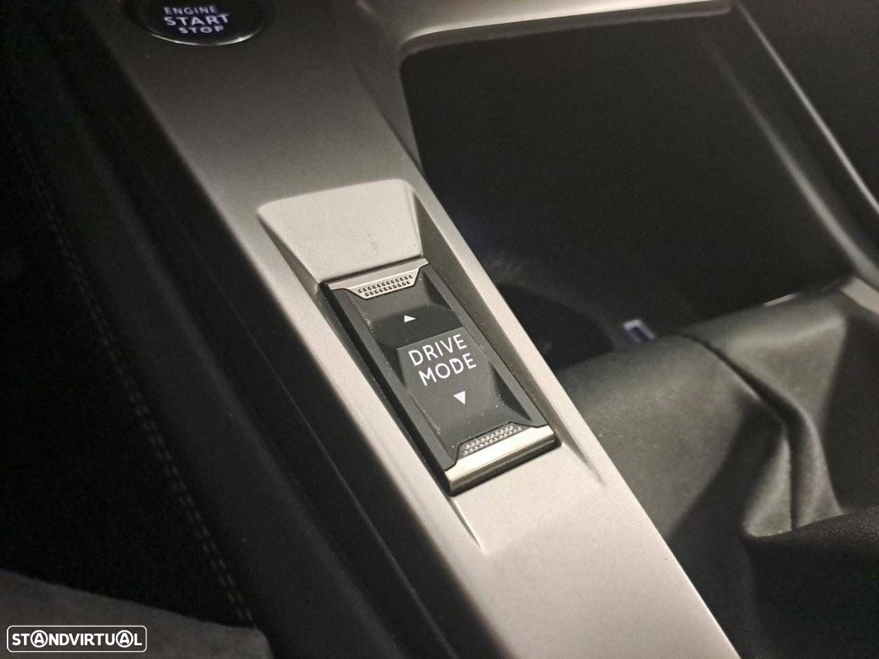 Peugeot 308 1.2 PureTech Allure Pack - 23