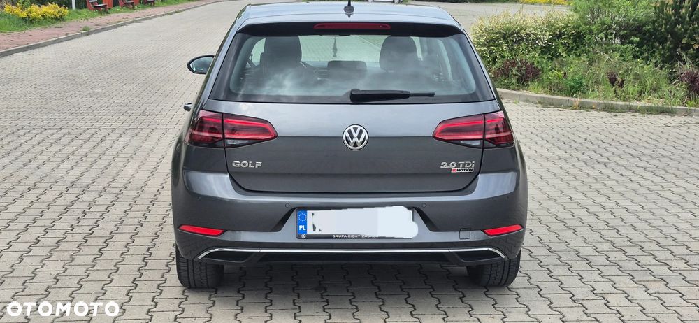Volkswagen Golf - 14