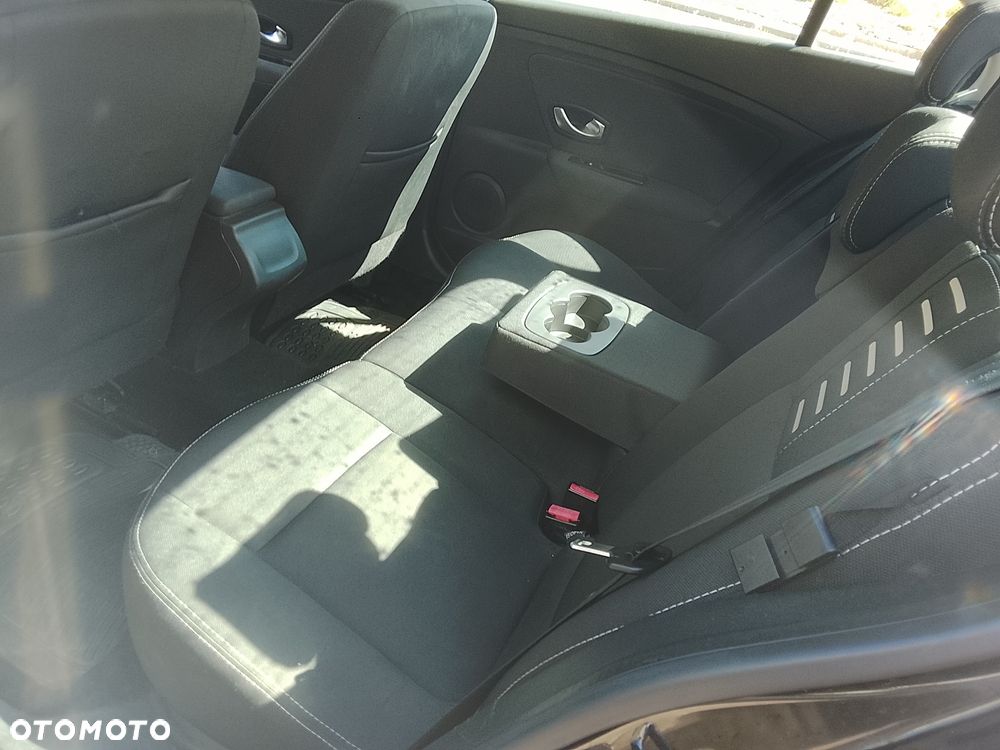 Renault Fluence - 7