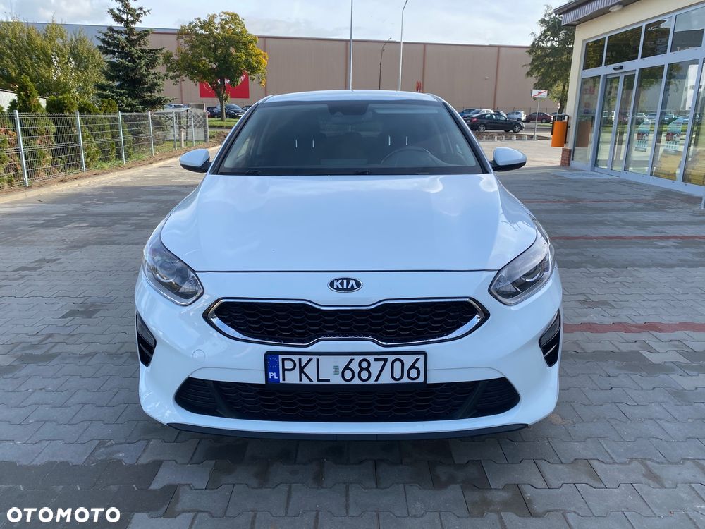 Kia Ceed ver-1-6-crdi-scr-l-business-line - 8