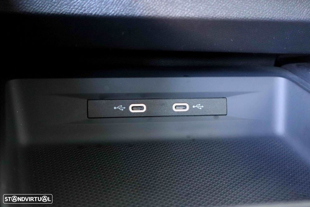 SEAT Leon ST 2.0 TDI Style Edição Fiscal - 34