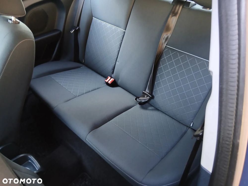 Ford Fiesta 1.25 Ambiente - 9