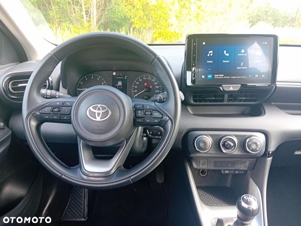 Toyota Yaris 1.5 Comfort - 11