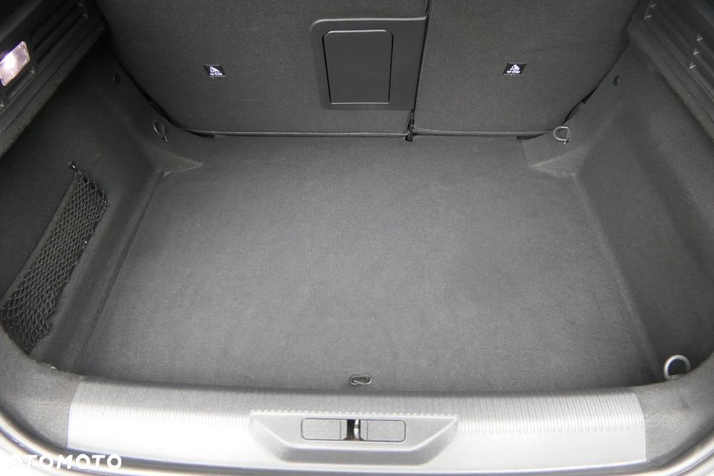 Peugeot 308 1.2 PureTech Allure S&S - 35
