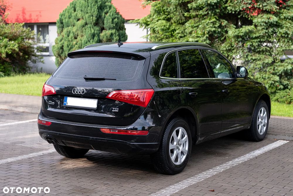 Audi Q5 2010 photo 4
